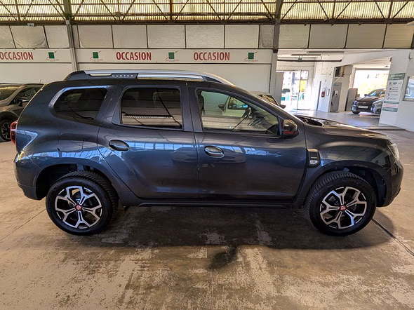 DACIA Duster 1.5 Blue dCi 115ch Techroad 4x2 - Miniature 9
