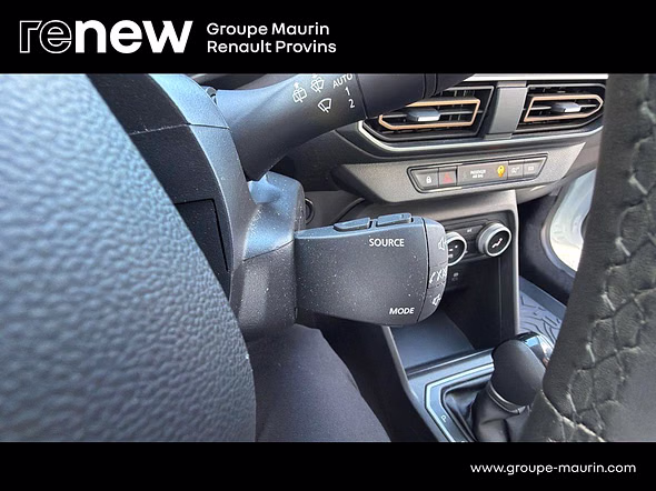 DACIA Sandero 1.0 TCe 90ch Stepway Extreme -24 - Miniature 21