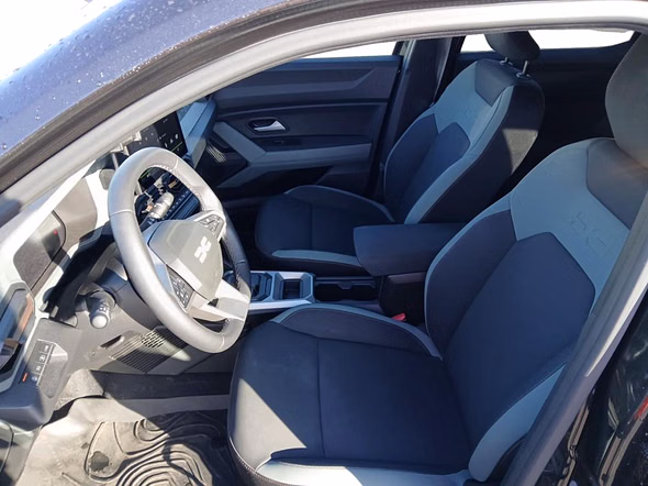 DACIA Duster 1.6 hybrid 140ch Extreme - Miniature 10