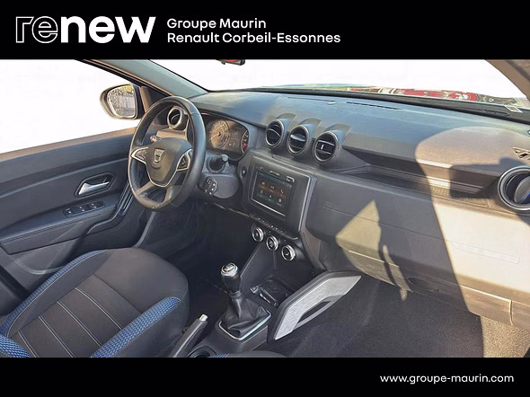 DACIA Duster 1.0 ECO-G 100ch 15 ans 4x2 - E6U - Miniature 17