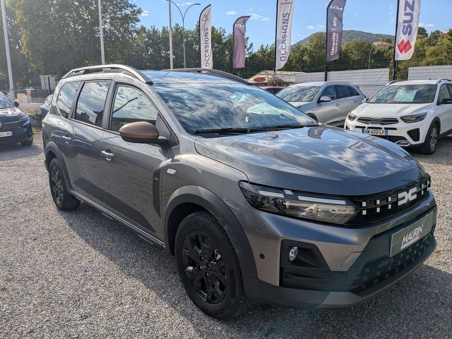 DACIA Jogger 1.8 hybrid 155ch Extreme 7 places -25 - Photo 3
