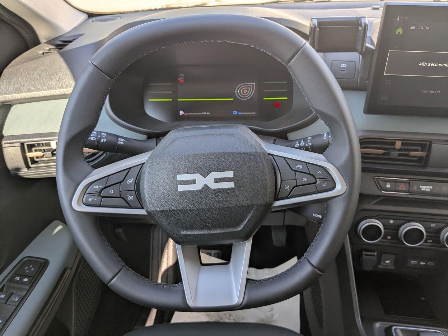 DACIA Jogger 1.8 hybrid 155ch Extreme 7 places -25 - Photo 12