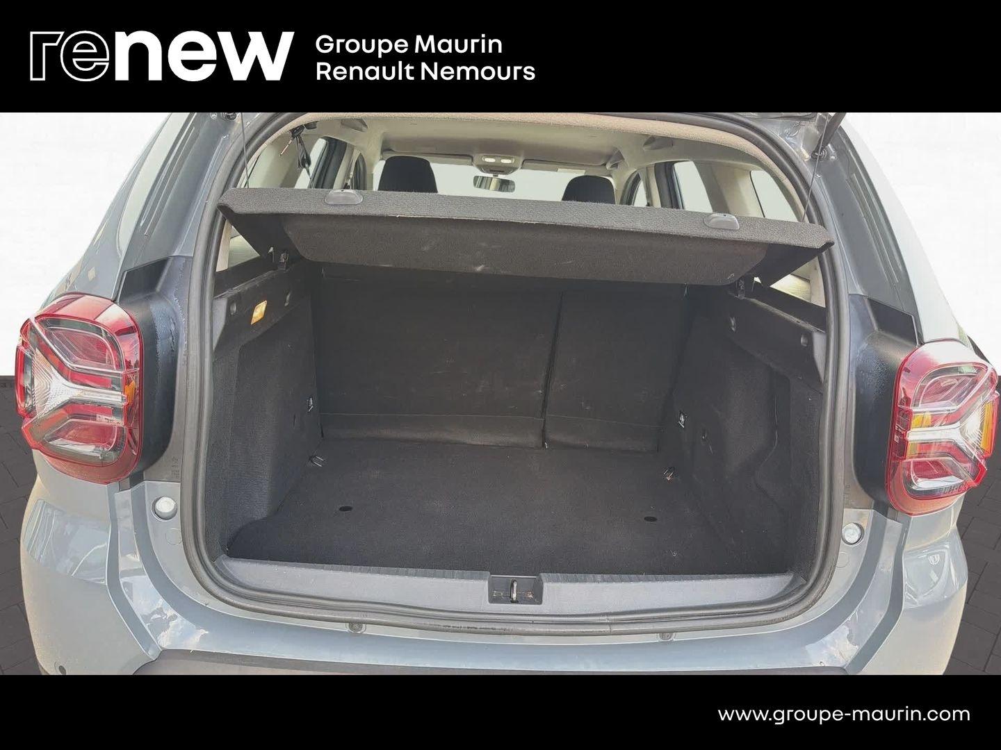 DACIA Duster 1.3 TCe 130ch FAP Expression 4x2 - Photo 29