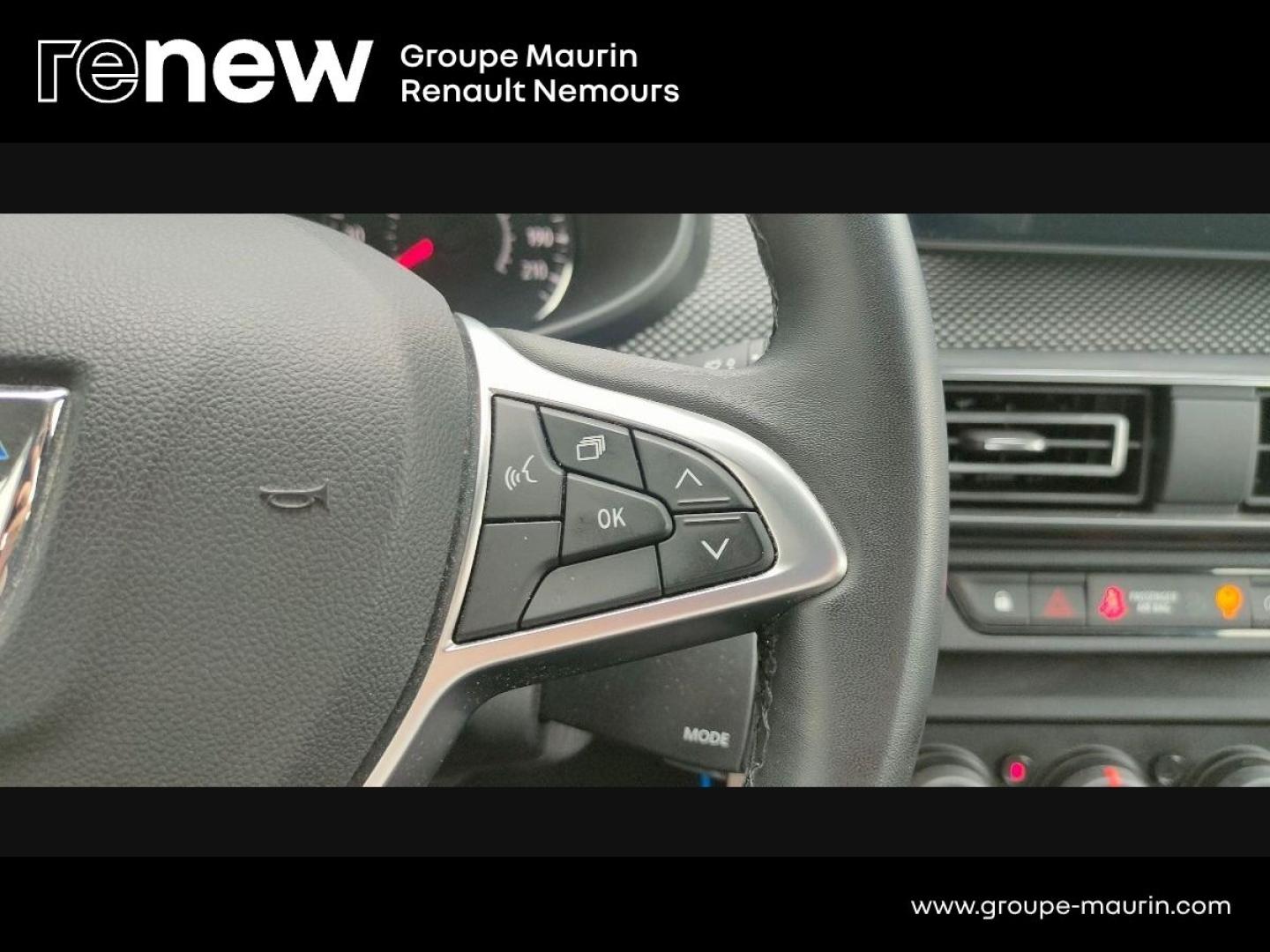 DACIA Sandero 1.0 TCe 90ch Expression CVT - Photo 26