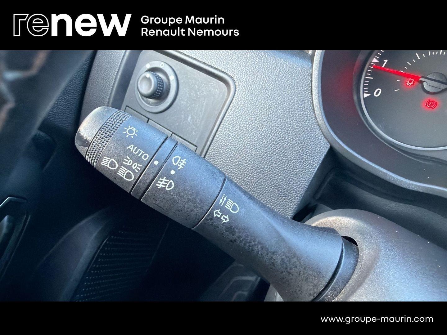 DACIA Duster 1.5 Blue dCi 115ch  Prestige + 4x2 - Photo 20