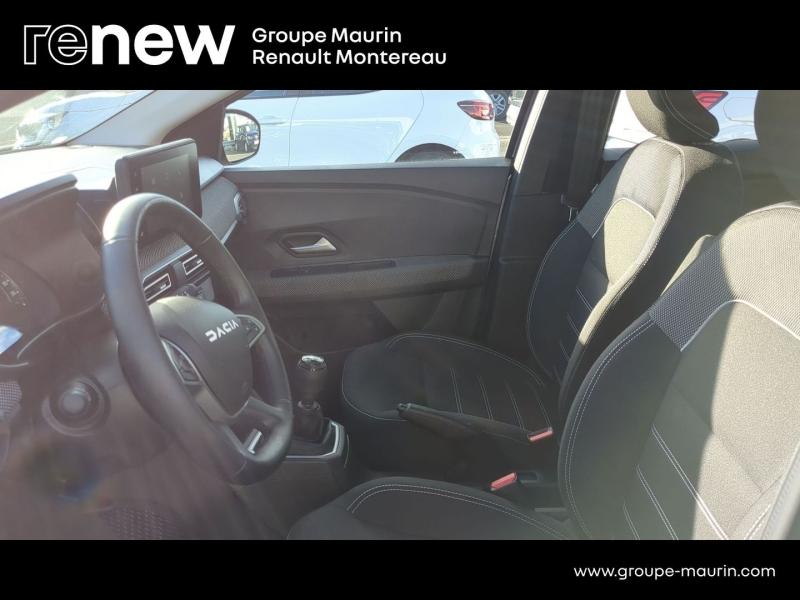 DACIA Sandero 1.0 TCe 90ch Expression -24 - Photo 10