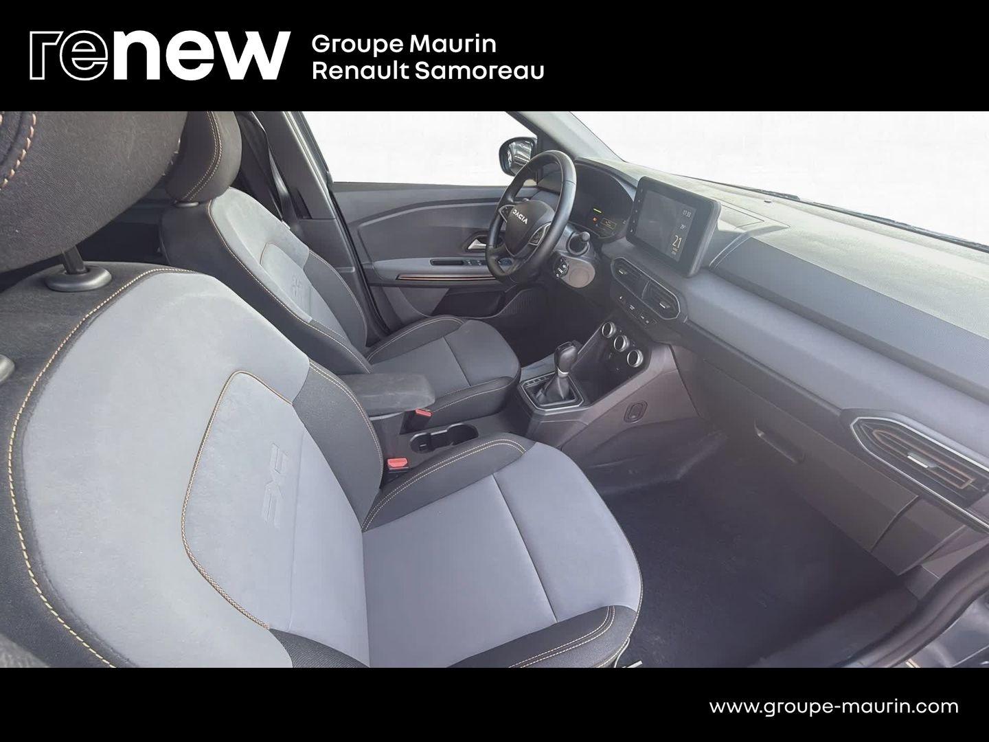 DACIA Jogger 1.6 hybrid 140ch Extreme 7 places -24 - Photo 17