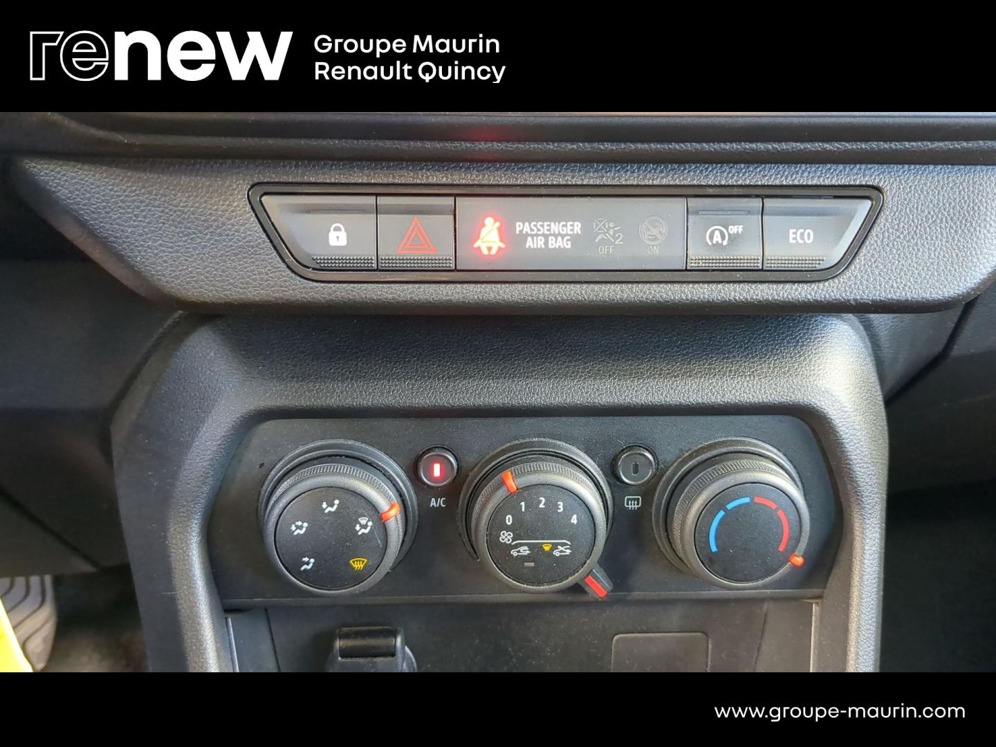 DACIA Sandero 1.0 TCe 90ch Stepway Confort -22 - Photo 24