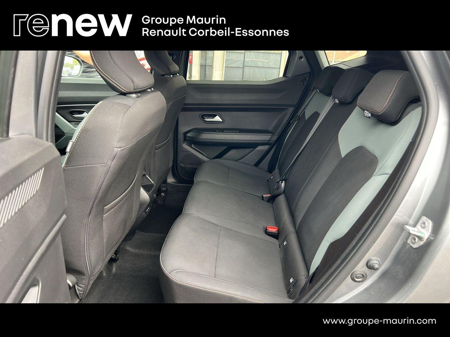 DACIA Duster 1.6 hybrid 140ch Journey - Photo 11