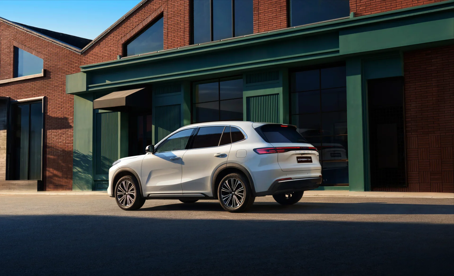 GEELY STARRAY EM-i extérieur 2