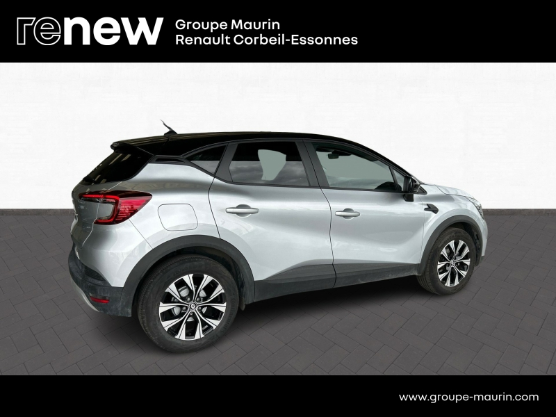 RENAULT Captur d’occasion à vendre à CORBEIL-ESSONNES chez GRAND GARAGE FERAY SAE (Photo 9)