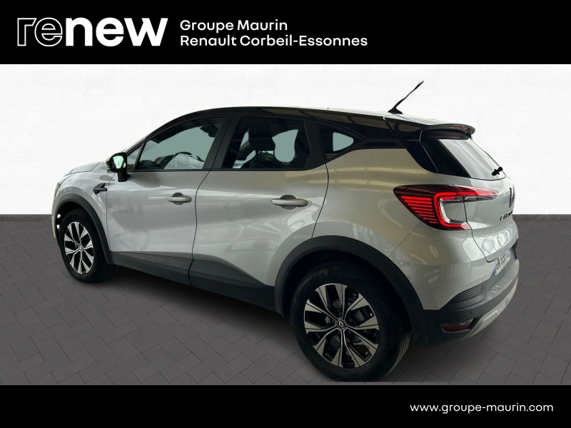 RENAULT Captur d’occasion à vendre à CORBEIL-ESSONNES chez GRAND GARAGE FERAY SAE (Photo 11)