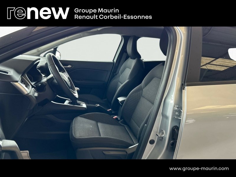 RENAULT Captur d’occasion à vendre à CORBEIL-ESSONNES chez GRAND GARAGE FERAY SAE (Photo 17)