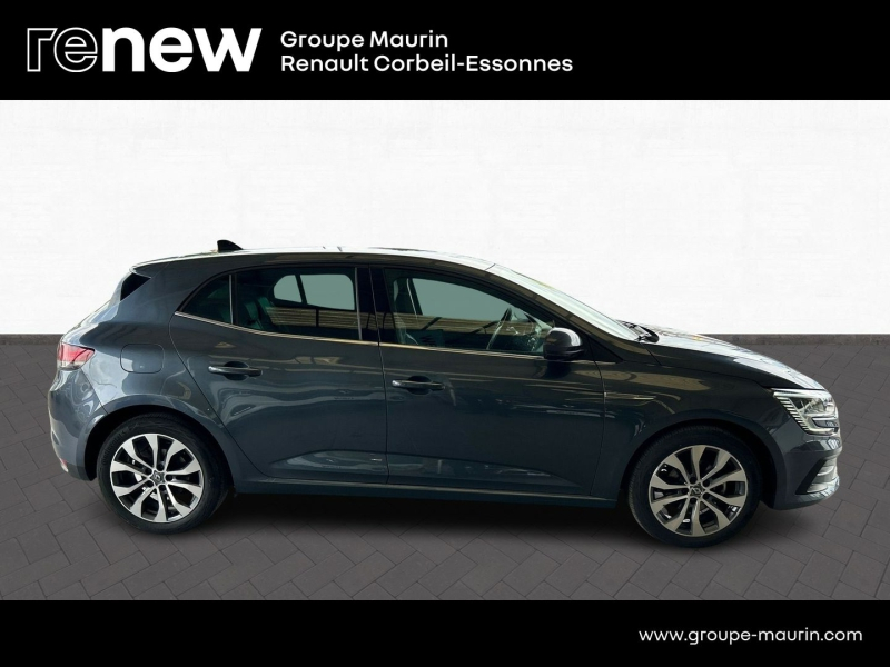 RENAULT Megane d’occasion à vendre à CORBEIL-ESSONNES chez GRAND GARAGE FERAY SAE (Photo 4)