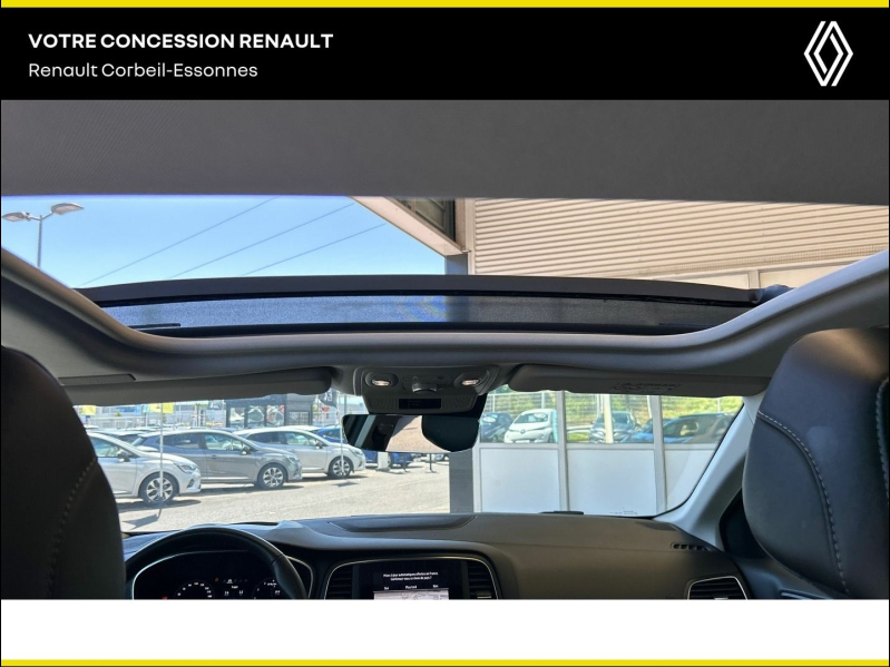 RENAULT Megane d’occasion à vendre à CORBEIL-ESSONNES chez GRAND GARAGE FERAY SAE (Photo 11)