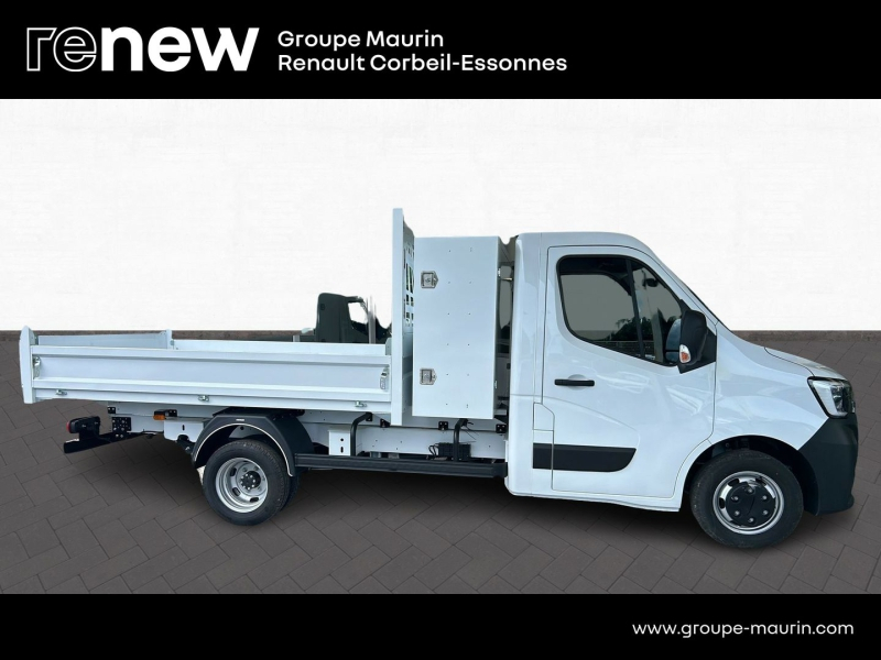 RENAULT Master Benne VUL d’occasion à vendre à CORBEIL-ESSONNES chez GRAND GARAGE FERAY SAE (Photo 7)