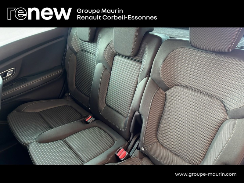 RENAULT Scenic d’occasion à vendre à CORBEIL-ESSONNES chez GRAND GARAGE FERAY SAE (Photo 11)