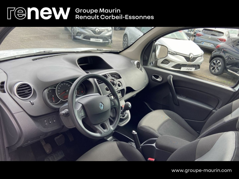 RENAULT Kangoo d’occasion à vendre à CORBEIL-ESSONNES chez GRAND GARAGE FERAY SAE (Photo 9)