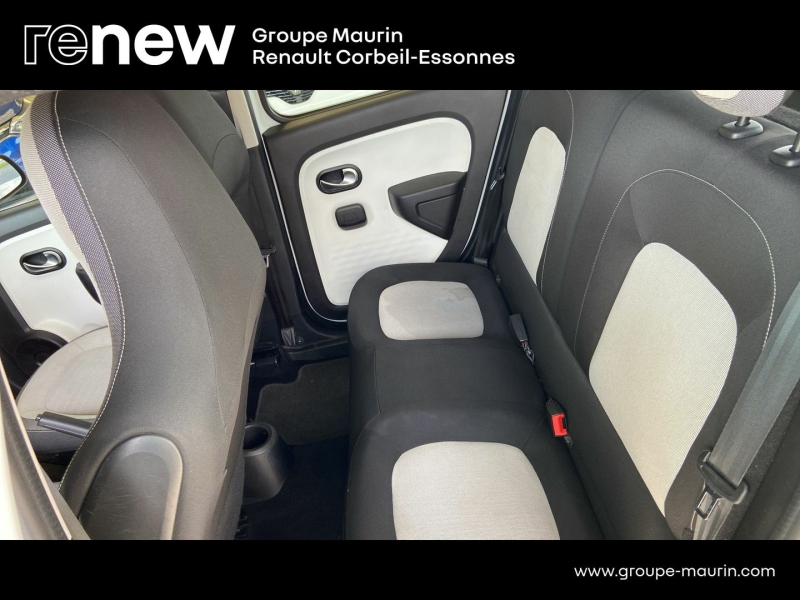 RENAULT Twingo d’occasion à vendre à CORBEIL-ESSONNES chez GRAND GARAGE FERAY SAE (Photo 20)