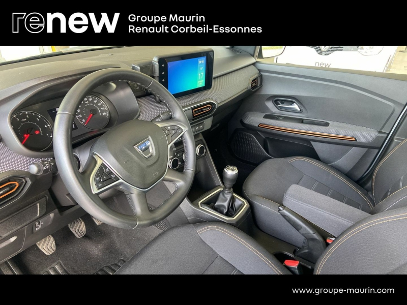 DACIA Sandero d’occasion à vendre à CORBEIL-ESSONNES chez GRAND GARAGE FERAY SAE (Photo 9)