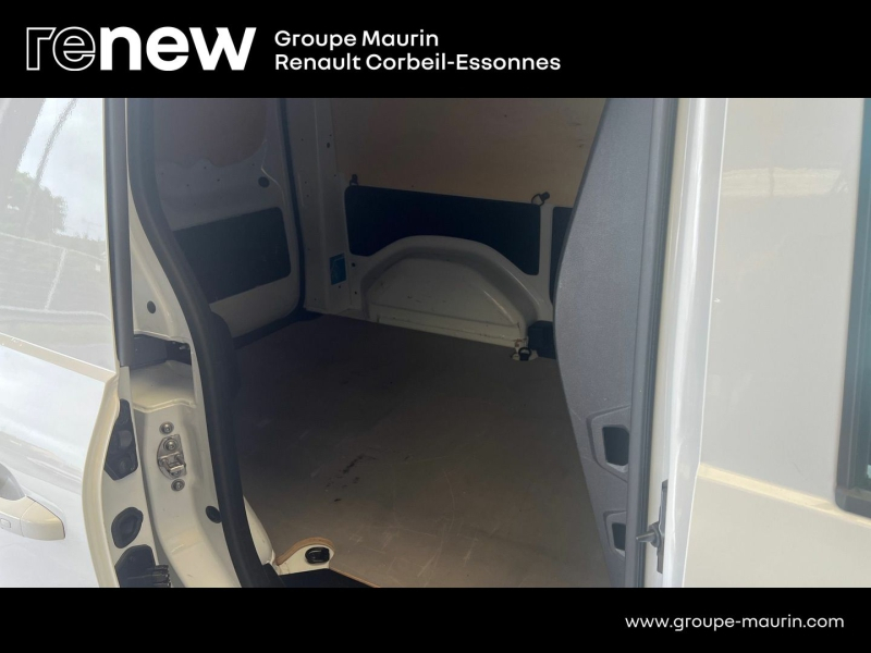 RENAULT Kangoo Van d’occasion à vendre à CORBEIL-ESSONNES chez GRAND GARAGE FERAY SAE (Photo 11)