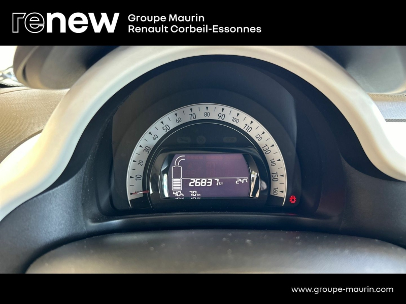 RENAULT Twingo d’occasion à vendre à CORBEIL-ESSONNES chez GRAND GARAGE FERAY SAE (Photo 13)