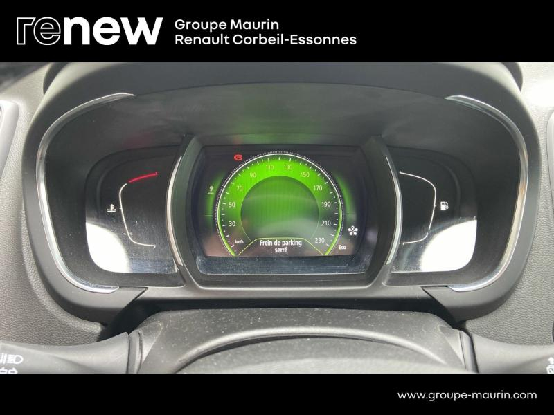 RENAULT Scenic d’occasion à vendre à CORBEIL-ESSONNES chez GRAND GARAGE FERAY SAE (Photo 11)