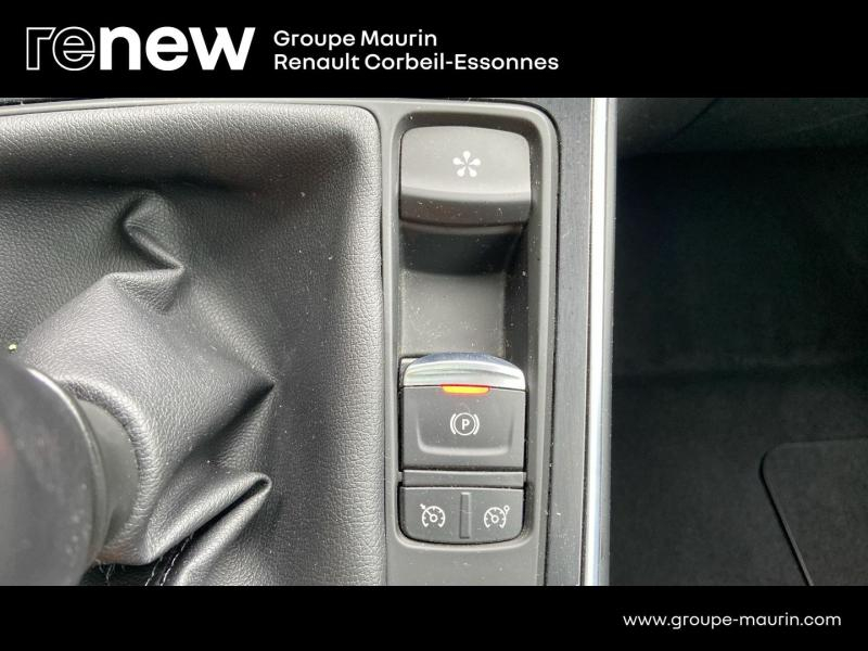 RENAULT Scenic d’occasion à vendre à CORBEIL-ESSONNES chez GRAND GARAGE FERAY SAE (Photo 16)