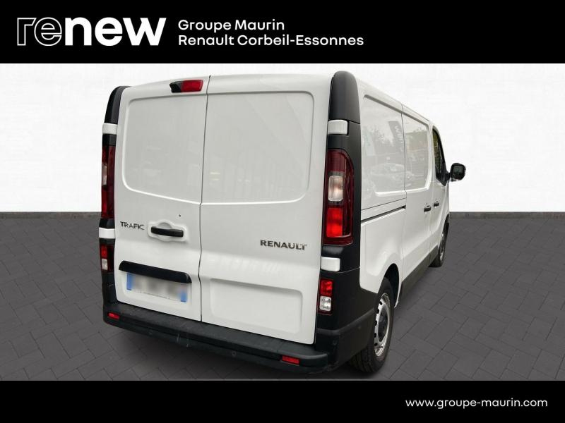 RENAULT Trafic Fg VUL d’occasion à vendre à CORBEIL-ESSONNES chez GRAND GARAGE FERAY SAE (Photo 5)