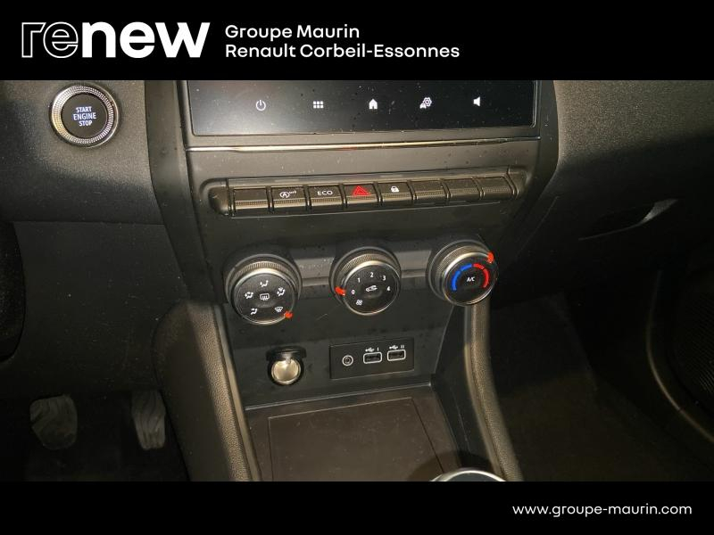 RENAULT Captur d’occasion à vendre à CORBEIL-ESSONNES chez GRAND GARAGE FERAY SAE (Photo 16)