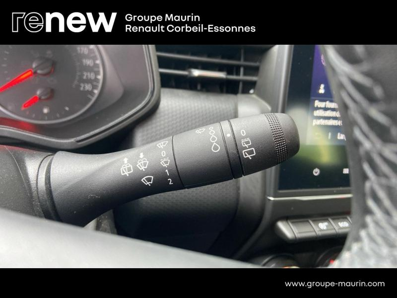 RENAULT Clio d’occasion à vendre à CORBEIL-ESSONNES chez GRAND GARAGE FERAY SAE (Photo 16)