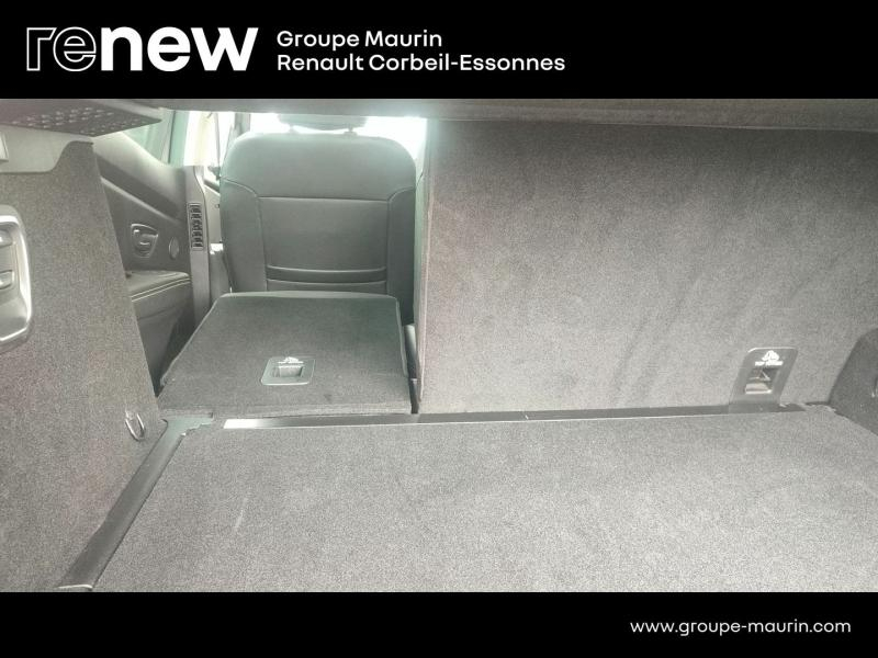 RENAULT Scenic d’occasion à vendre à CORBEIL-ESSONNES chez GRAND GARAGE FERAY SAE (Photo 13)