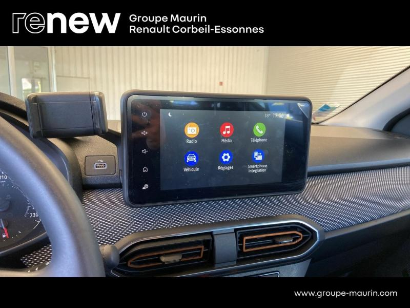 DACIA Sandero d’occasion à vendre à CORBEIL-ESSONNES chez GRAND GARAGE FERAY SAE (Photo 13)