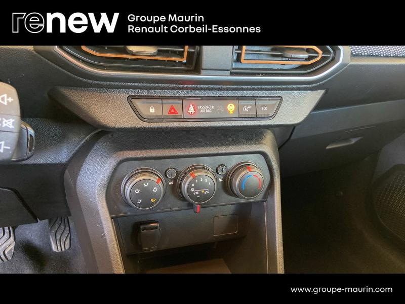 DACIA Sandero d’occasion à vendre à CORBEIL-ESSONNES chez GRAND GARAGE FERAY SAE (Photo 14)