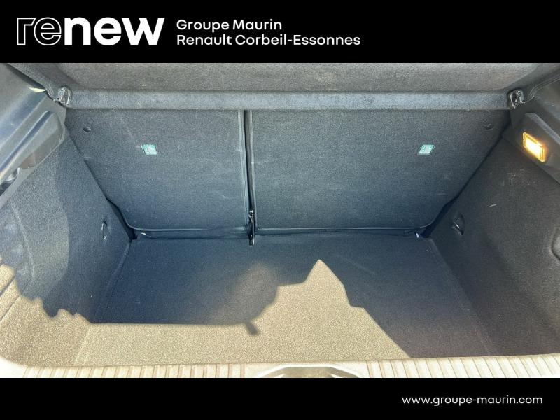 RENAULT Clio d’occasion à vendre à CORBEIL-ESSONNES chez GRAND GARAGE FERAY SAE (Photo 10)