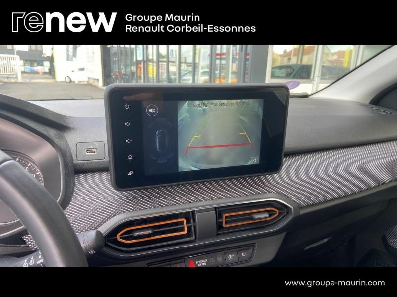 DACIA Sandero d’occasion à vendre à CORBEIL-ESSONNES chez GRAND GARAGE FERAY SAE (Photo 16)