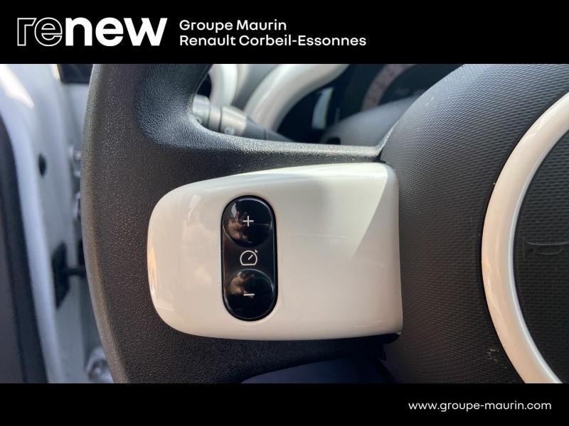 RENAULT Twingo d’occasion à vendre à CORBEIL-ESSONNES chez GRAND GARAGE FERAY SAE (Photo 15)