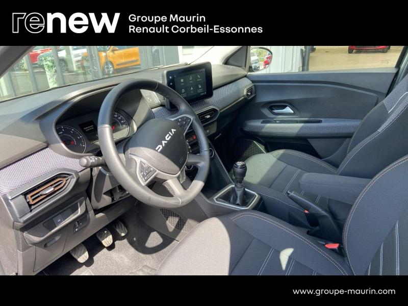 DACIA Sandero d’occasion à vendre à CORBEIL-ESSONNES chez GRAND GARAGE FERAY SAE (Photo 16)
