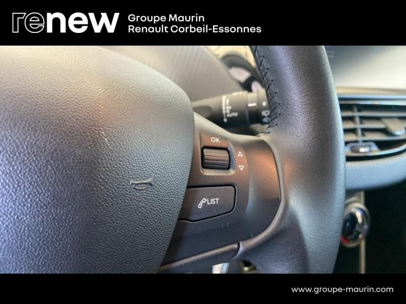 PEUGEOT 208 d’occasion à vendre à CORBEIL-ESSONNES chez GRAND GARAGE FERAY SAE (Photo 17)