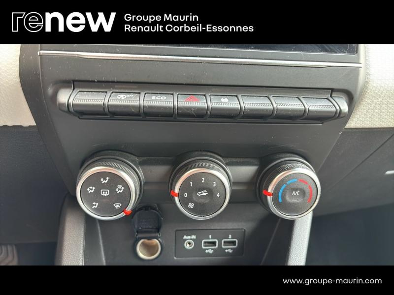 RENAULT Clio d’occasion à vendre à CORBEIL-ESSONNES chez GRAND GARAGE FERAY SAE (Photo 20)
