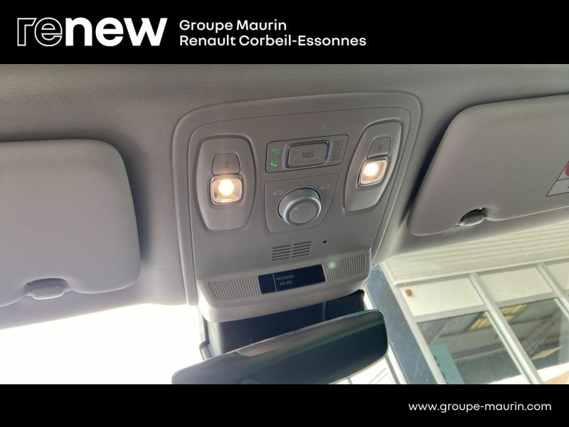 RENAULT Megane d’occasion à vendre à CORBEIL-ESSONNES chez GRAND GARAGE FERAY SAE (Photo 15)