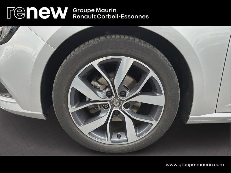 RENAULT Megane d’occasion à vendre à CORBEIL-ESSONNES chez GRAND GARAGE FERAY SAE (Photo 8)