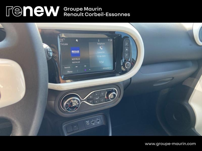 RENAULT Twingo d’occasion à vendre à CORBEIL-ESSONNES chez GRAND GARAGE FERAY SAE (Photo 14)