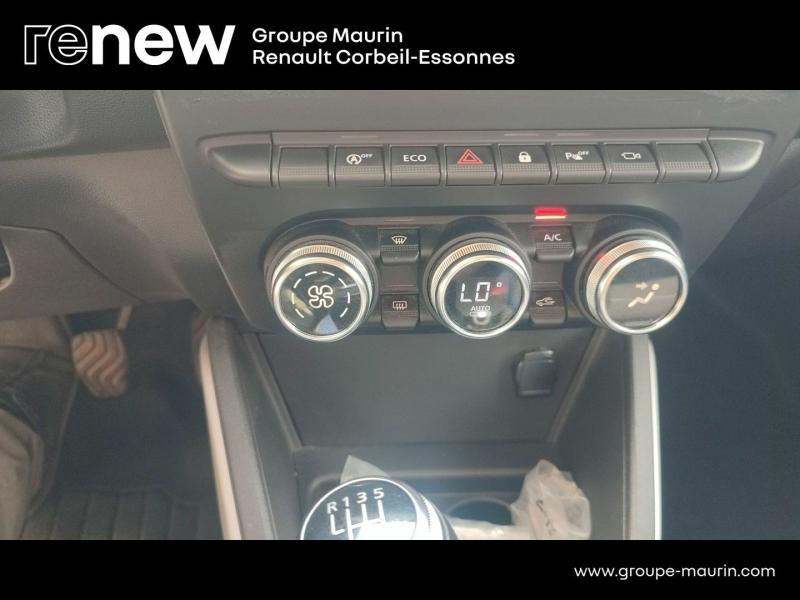 DACIA Duster d’occasion à vendre à CORBEIL-ESSONNES chez GRAND GARAGE FERAY SAE (Photo 18)