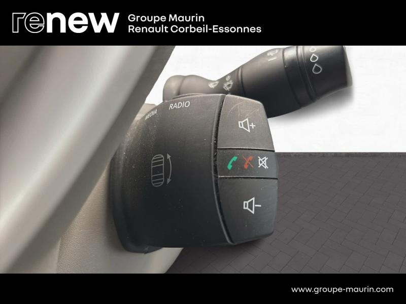 RENAULT Zoe d’occasion à vendre à CORBEIL-ESSONNES chez GRAND GARAGE FERAY SAE (Photo 19)