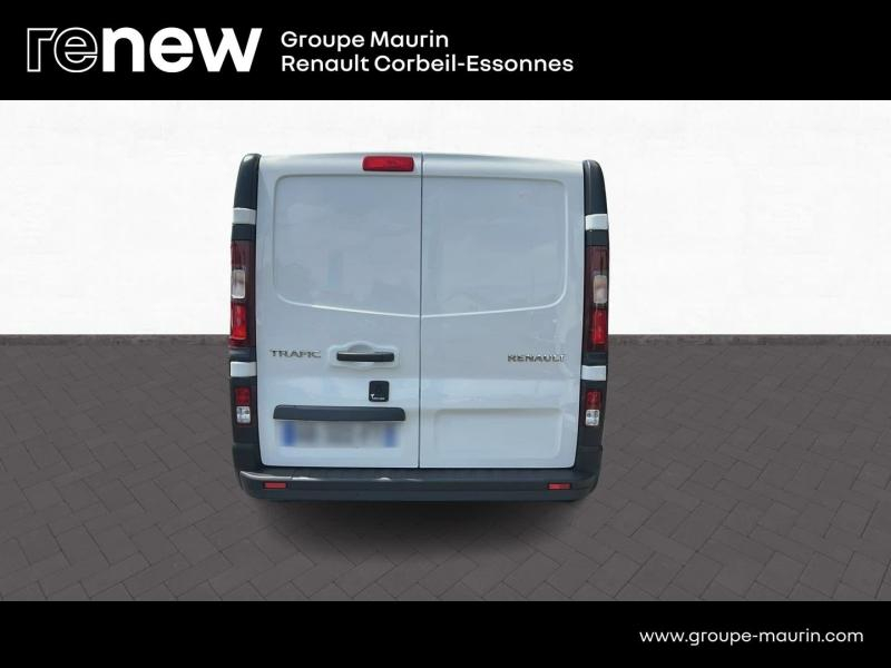 RENAULT Trafic Fg VUL d’occasion à vendre à CORBEIL-ESSONNES chez GRAND GARAGE FERAY SAE (Photo 6)