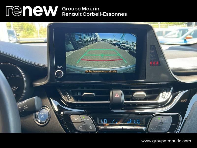 TOYOTA C-HR d’occasion à vendre à CORBEIL-ESSONNES chez GRAND GARAGE FERAY SAE (Photo 17)