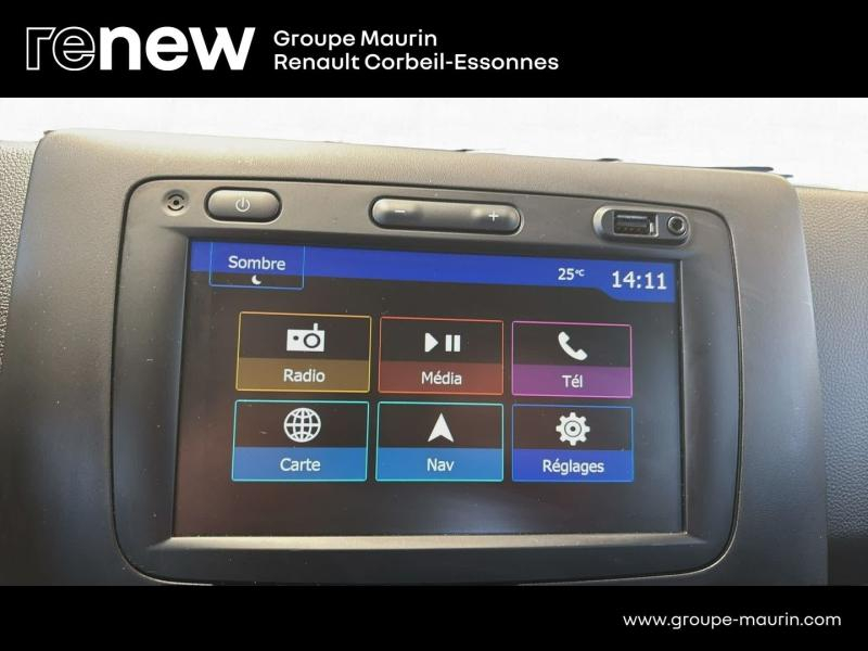 DACIA Duster d’occasion à vendre à CORBEIL-ESSONNES chez GRAND GARAGE FERAY SAE (Photo 16)