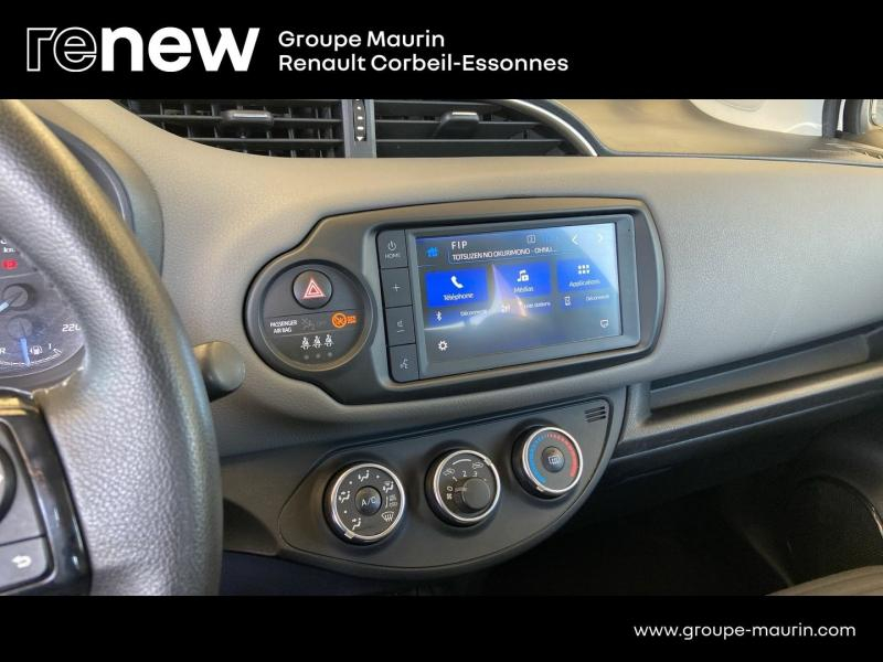 TOYOTA Yaris d’occasion à vendre à CORBEIL-ESSONNES chez GRAND GARAGE FERAY SAE (Photo 19)