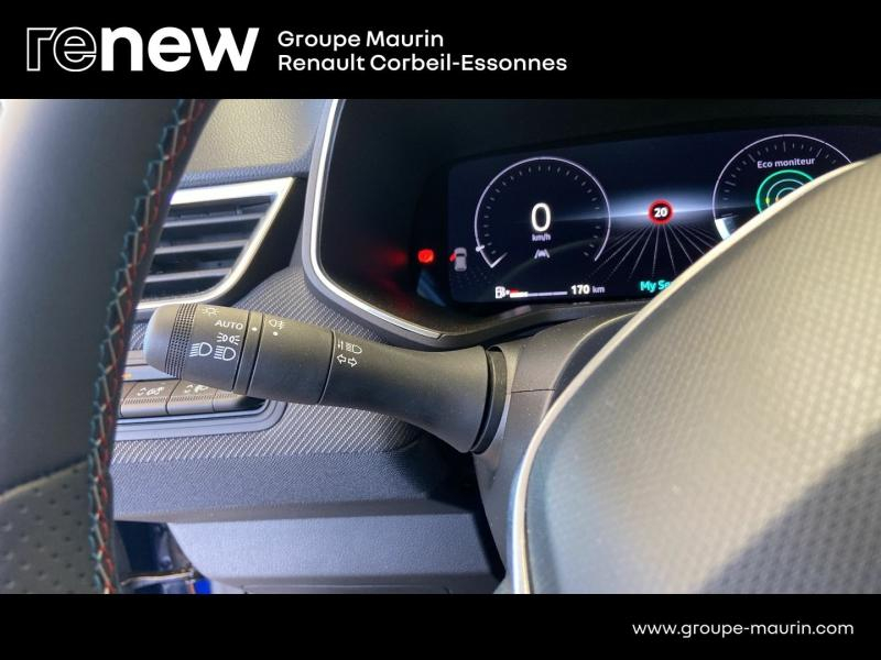 RENAULT Clio d’occasion à vendre à CORBEIL-ESSONNES chez GRAND GARAGE FERAY SAE (Photo 18)